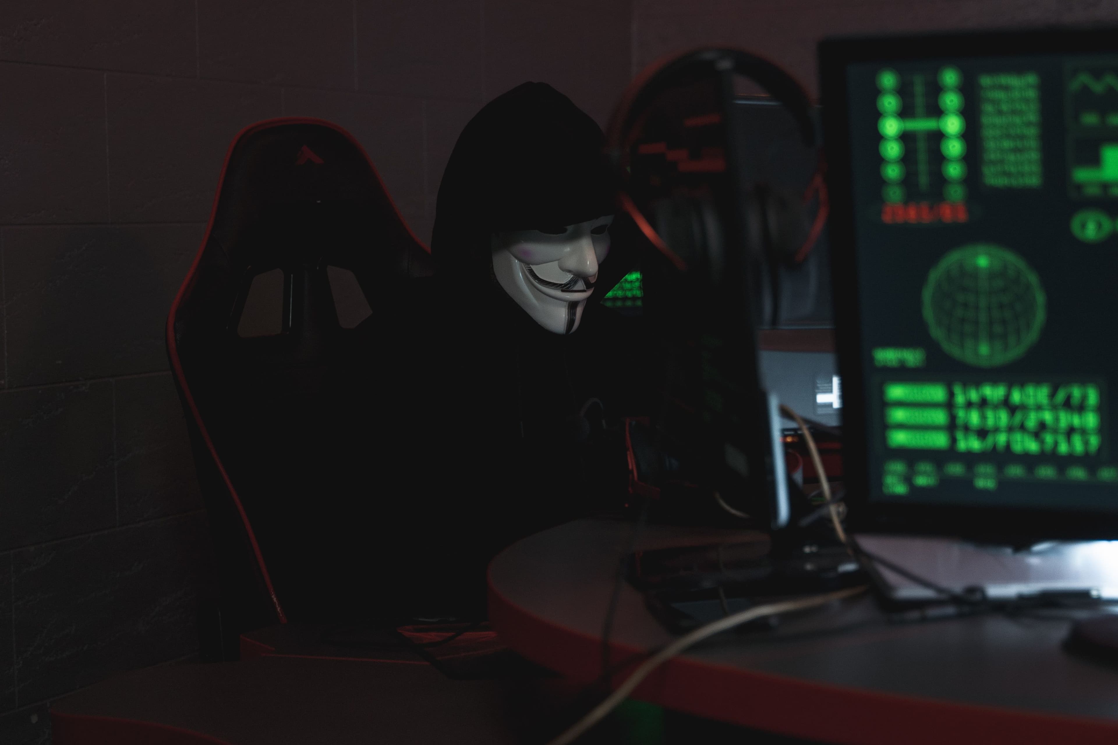 Dear Model, Don't Tell the User: What MCP Servers Whisper Into Your Agent's System Prompt